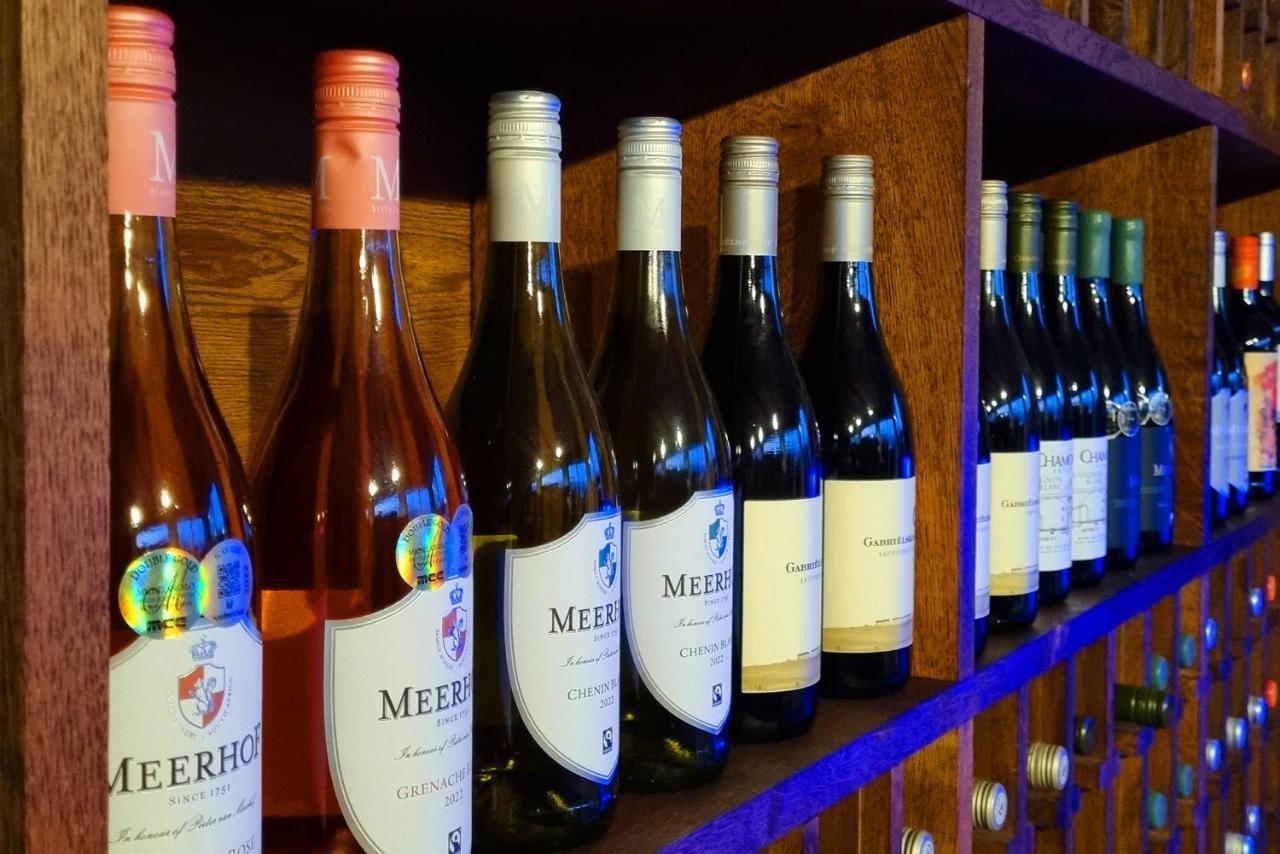 牡蛎湾小屋酒店 蚝湾 外观 照片