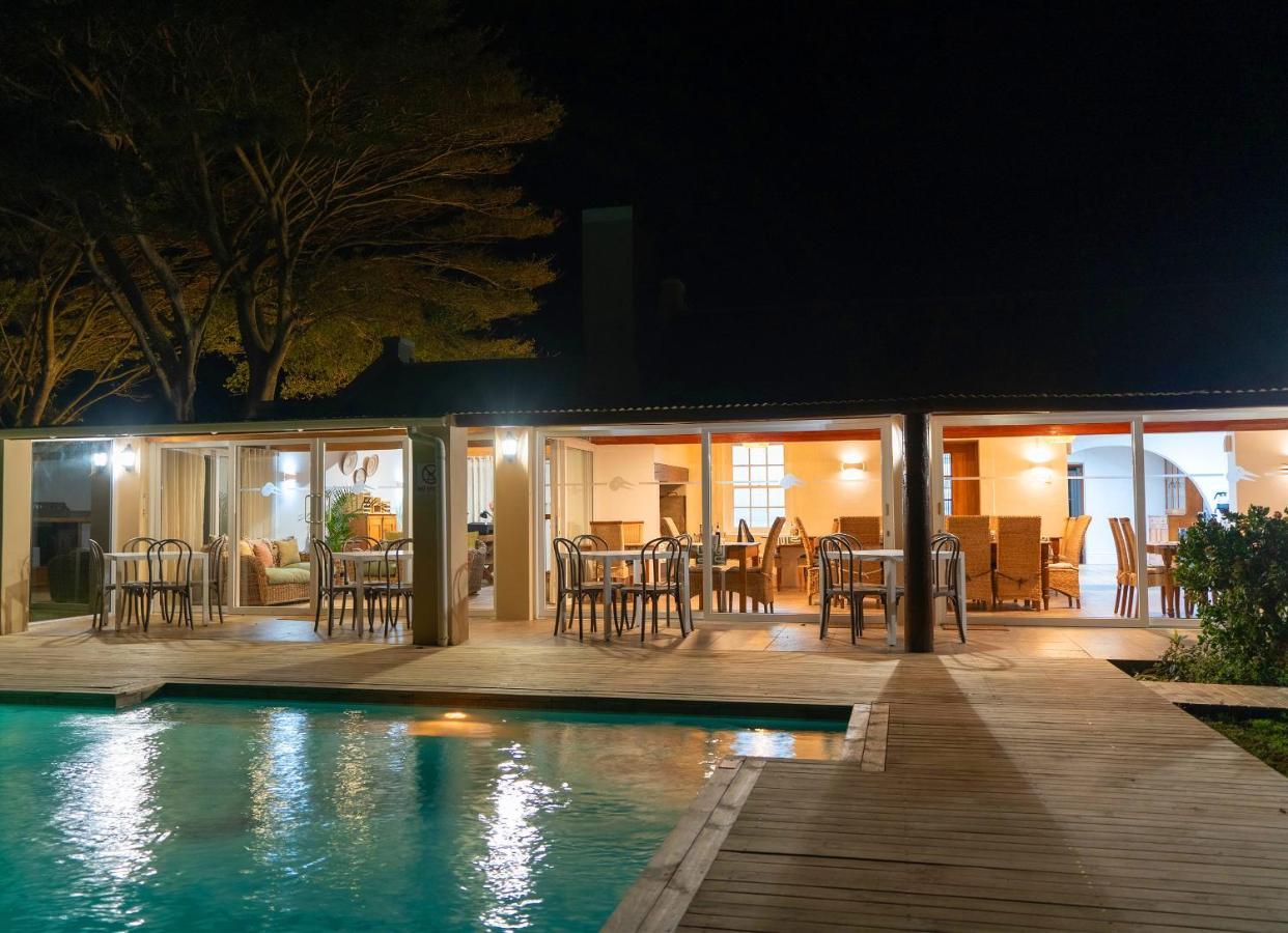 牡蛎湾小屋酒店 蚝湾 外观 照片